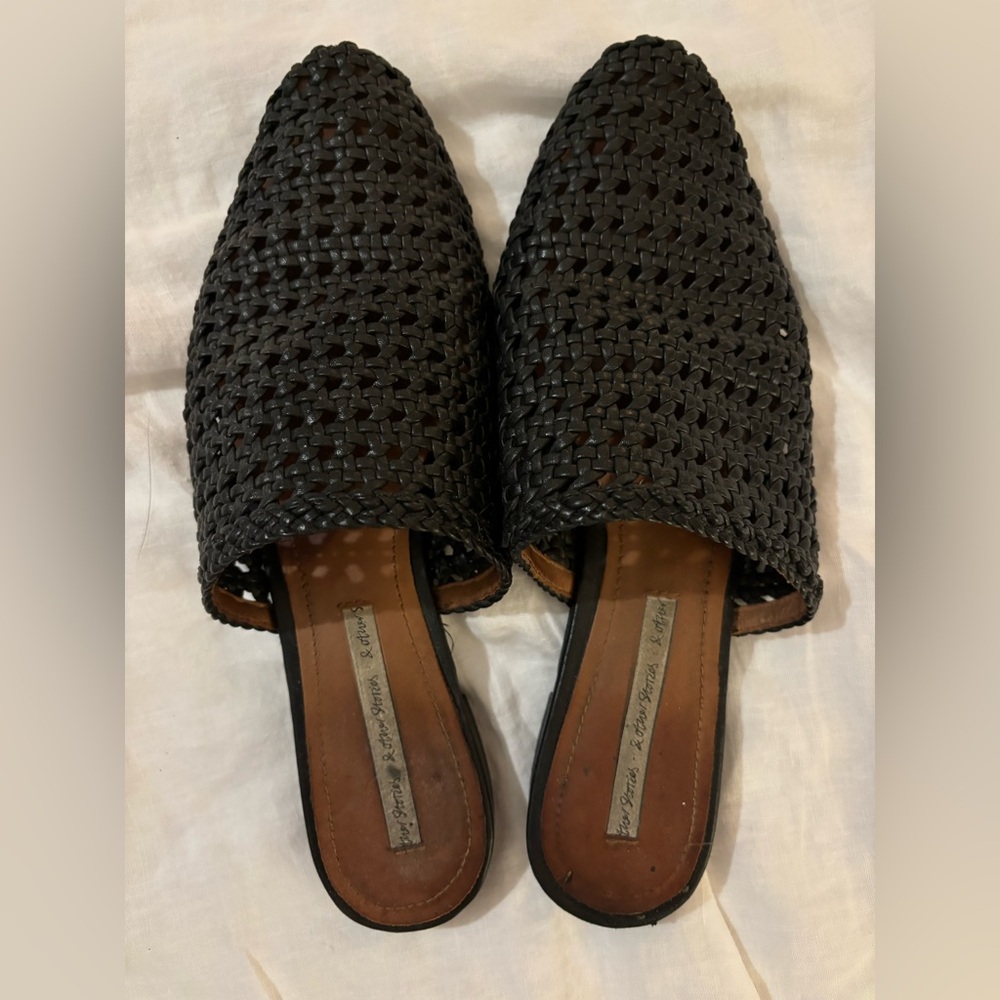 & Other Stories vintage woven sandals.